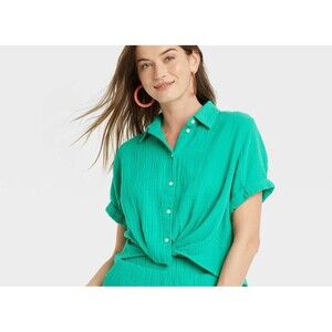 Universal Thread Women's Short Sleeve Twist-Front Button-Down Shirt Green Large
